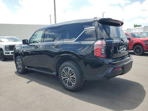 2025 Nissan Armada SL 2WD