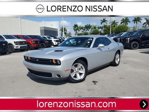 2023 Dodge Challenger SXT