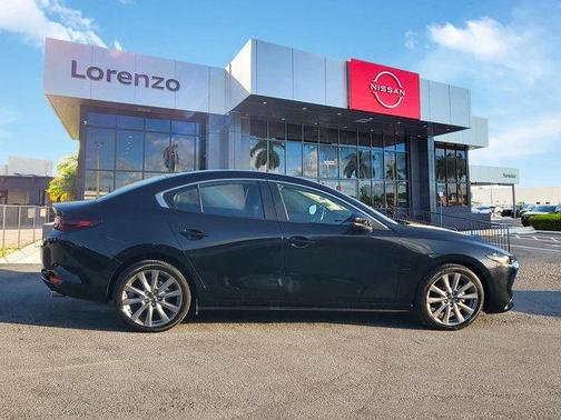 2025 Mazda Mazda3 FWD w/Preferred Package