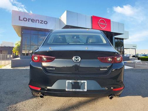 2025 Mazda Mazda3 FWD w/Preferred Package