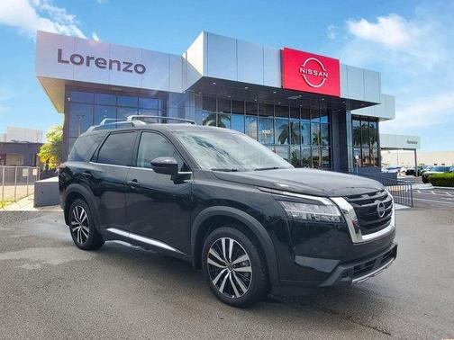 2024 Nissan Pathfinder Platinum 4WD