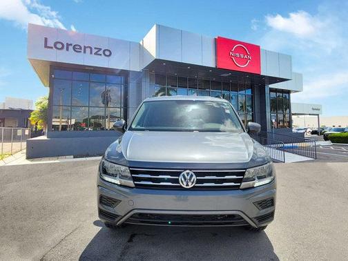 Platinum Gray Metallic 2019 Volkswagen Tiguan 2.0T S