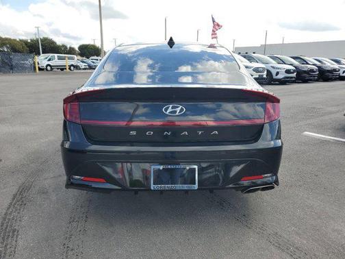 2021 Hyundai SONATA SEL