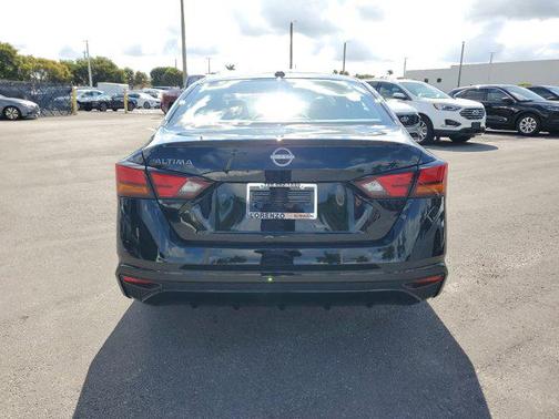 2025 Nissan Altima S FWD