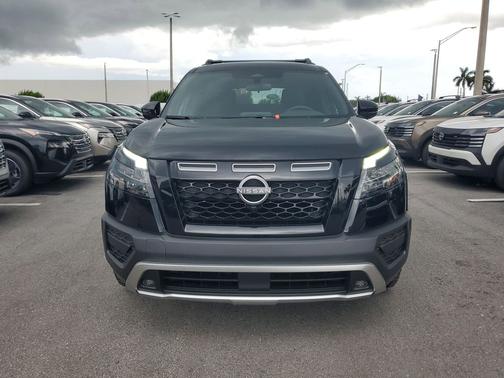 2025 Nissan Pathfinder Rock Creek 4WD