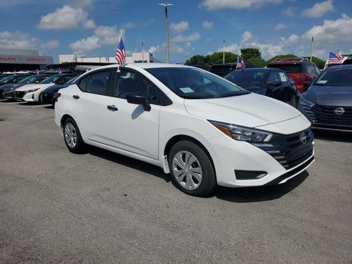 2025 Nissan Versa 1.6 S