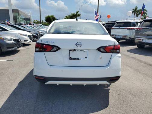 2025 Nissan Versa 1.6 S