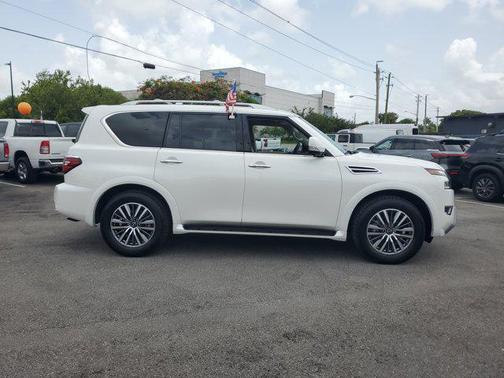 2024 Nissan Armada SL 2WD