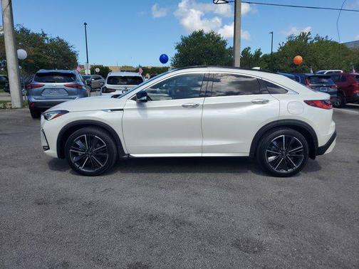 2023 INFINITI QX55 LUXE