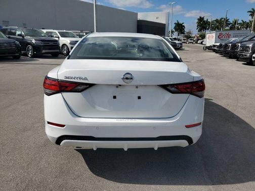 2022 Nissan Sentra S