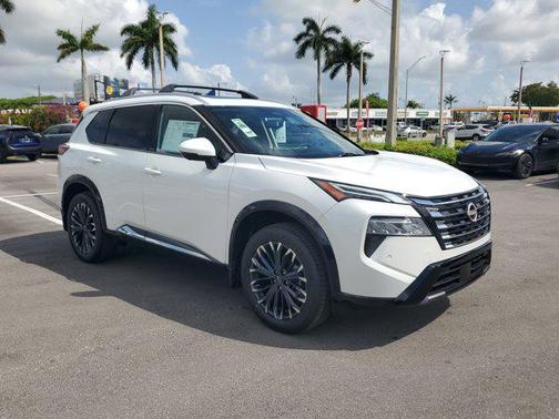 2025 Nissan Rogue Platinum