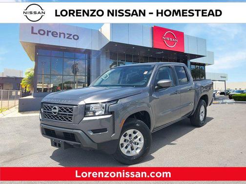 2024 Nissan Frontier SV