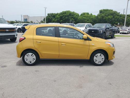 2024 Mitsubishi Mirage ES