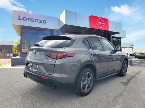 2022 Alfa Romeo Stelvio Sprint