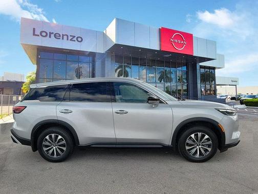 2023 INFINITI QX60 Pure