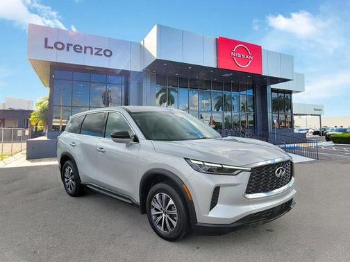 2023 INFINITI QX60 Pure