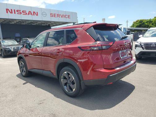 2025 Nissan Rogue SV