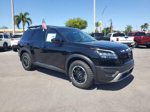2025 Nissan Pathfinder Rock Creek 4WD