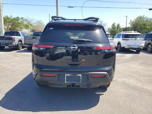 2025 Nissan Pathfinder Rock Creek 4WD
