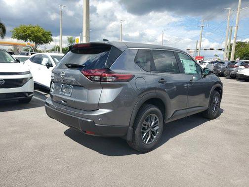 2025 Nissan Rogue S