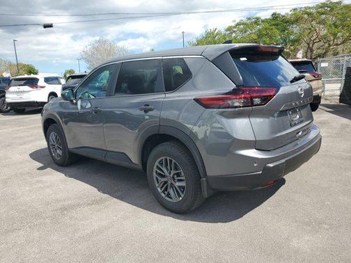 2025 Nissan Rogue S