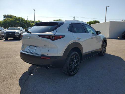 2025 Mazda CX-30 2.5 S Select Sport