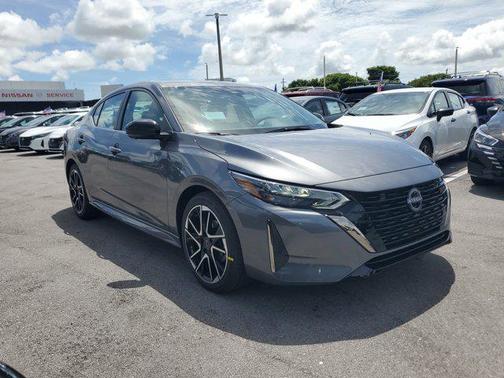 2025 Nissan Sentra SR