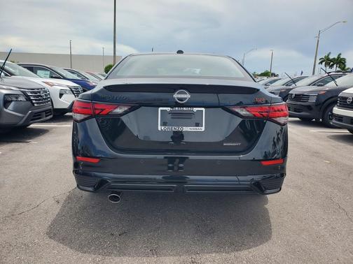 2025 Nissan Sentra SR