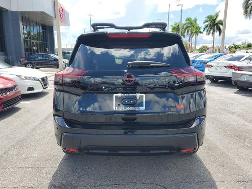 2025 Nissan Rogue Rock Creek
