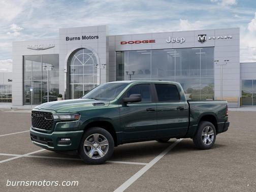 Serrano Red 2026 RAM 1500 Express