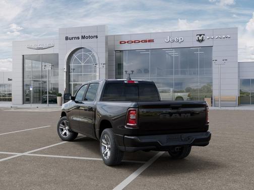 Diamond Black 2026 RAM 1500 Express