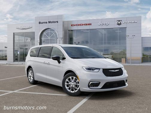 Bright White 2026 Chrysler Pacifica Limited