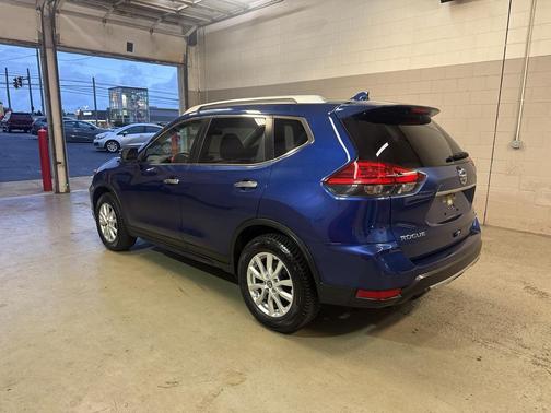 Caspian Blue 2017 Nissan Rogue SV
