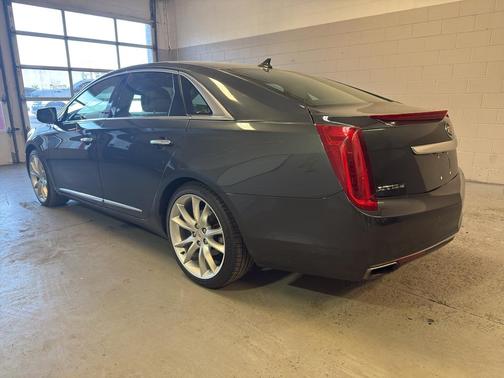 Graphite Metallic 2014 Cadillac XTS Vsport Premium