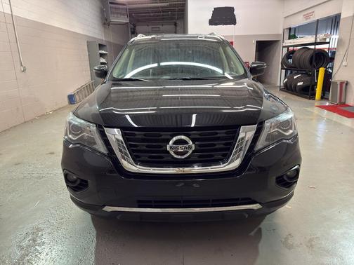 2020 Nissan Pathfinder SV 4WD