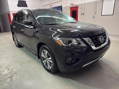2020 Nissan Pathfinder SV 4WD