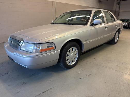 Silver Birch Clearcoat Metallic 2004 Mercury Grand Marquis LS