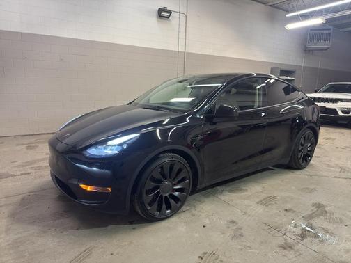 2022 Tesla Model Y Performance Dual Motor All-Wheel Drive