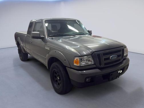 Grey 2007 Ford Ranger Sport SuperCab