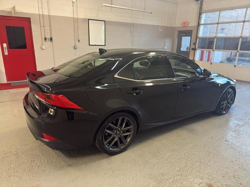 2017 Lexus IS 200t Base