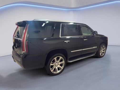 2015 Cadillac Escalade Luxury
