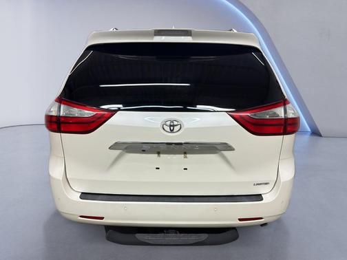2018 Toyota Sienna Limited