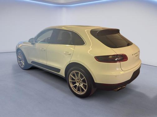 2016 Porsche Macan S