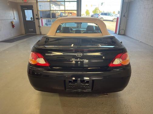 2003 Toyota Camry Solara SLE V6