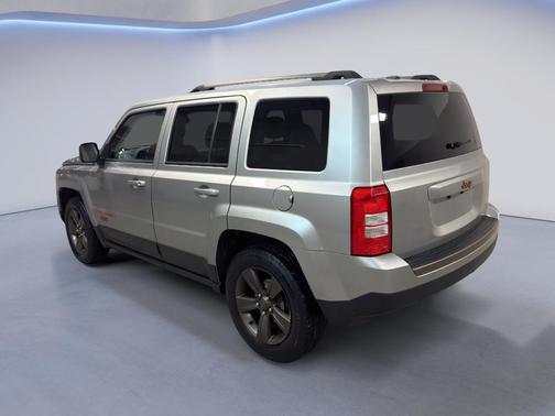 2016 Jeep Patriot 75th Anniversary