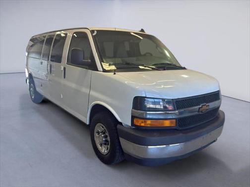 2018 Chevrolet Express 3500 LT