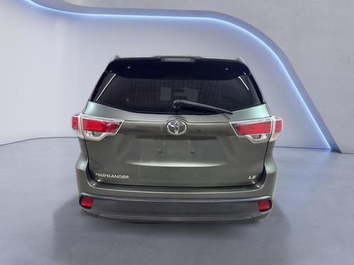 2014 Toyota Highlander LE Plus