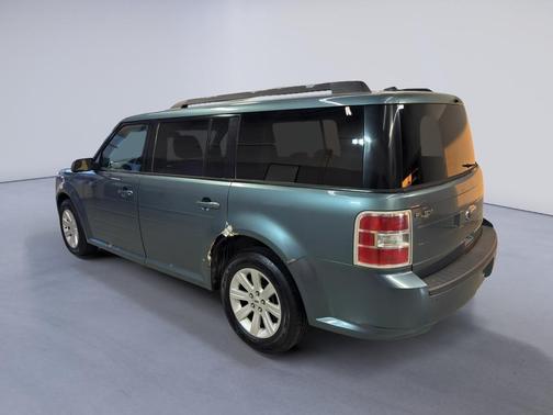 2010 Ford Flex SE