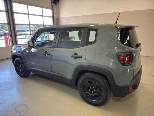 2017 Jeep Renegade Sport