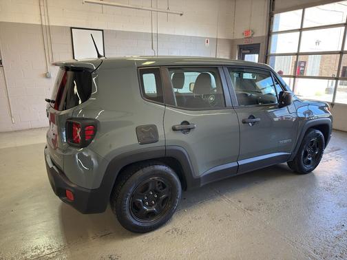 2017 Jeep Renegade Sport